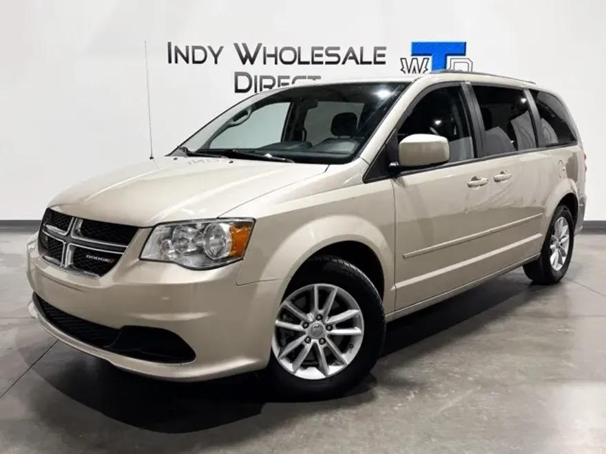 2014 Dodge Grand Caravan SXT photo 1