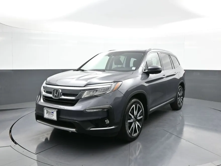 2022 Honda Pilot Touring photo 1