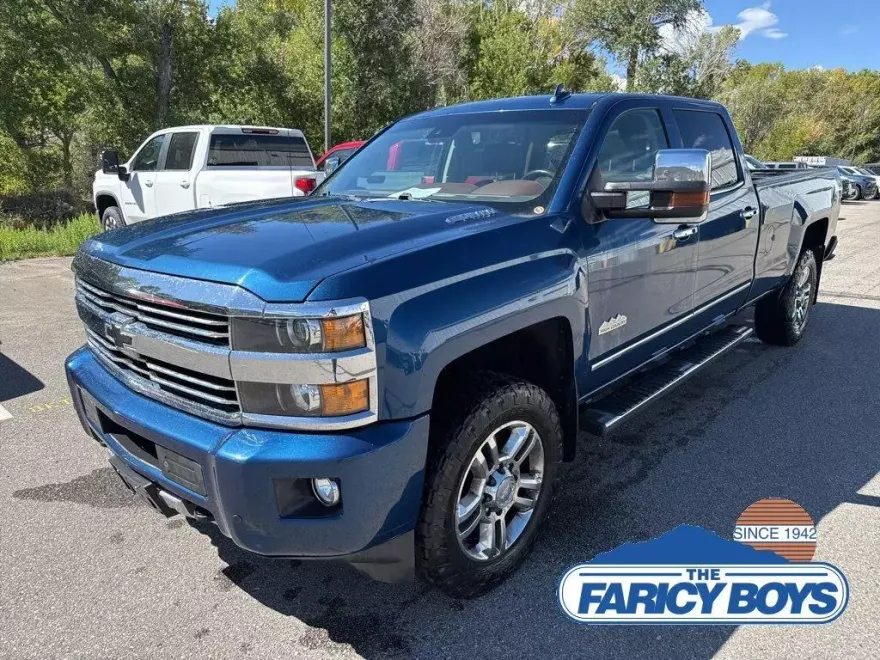 2016 Chevrolet Silverado 2500HD High Country photo 1