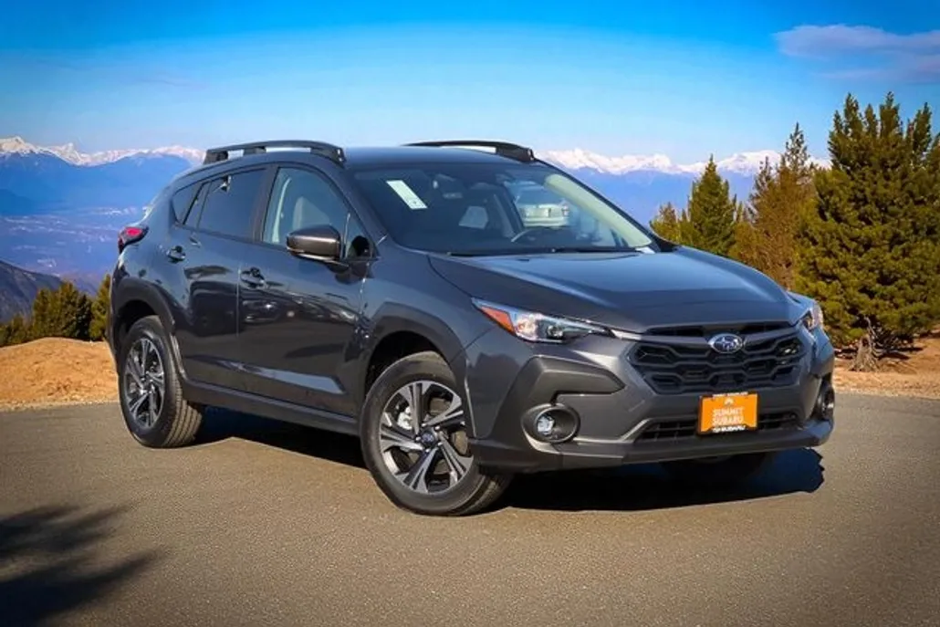 2025 Subaru Crosstrek Premium photo 1