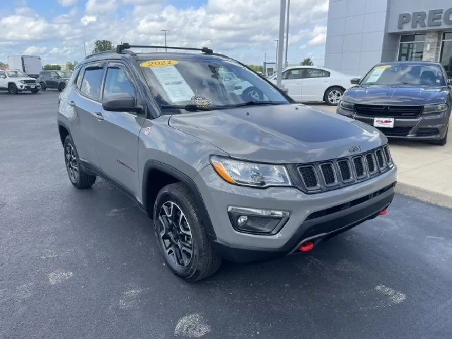 2021 Jeep Compass Trailhawk photo 1