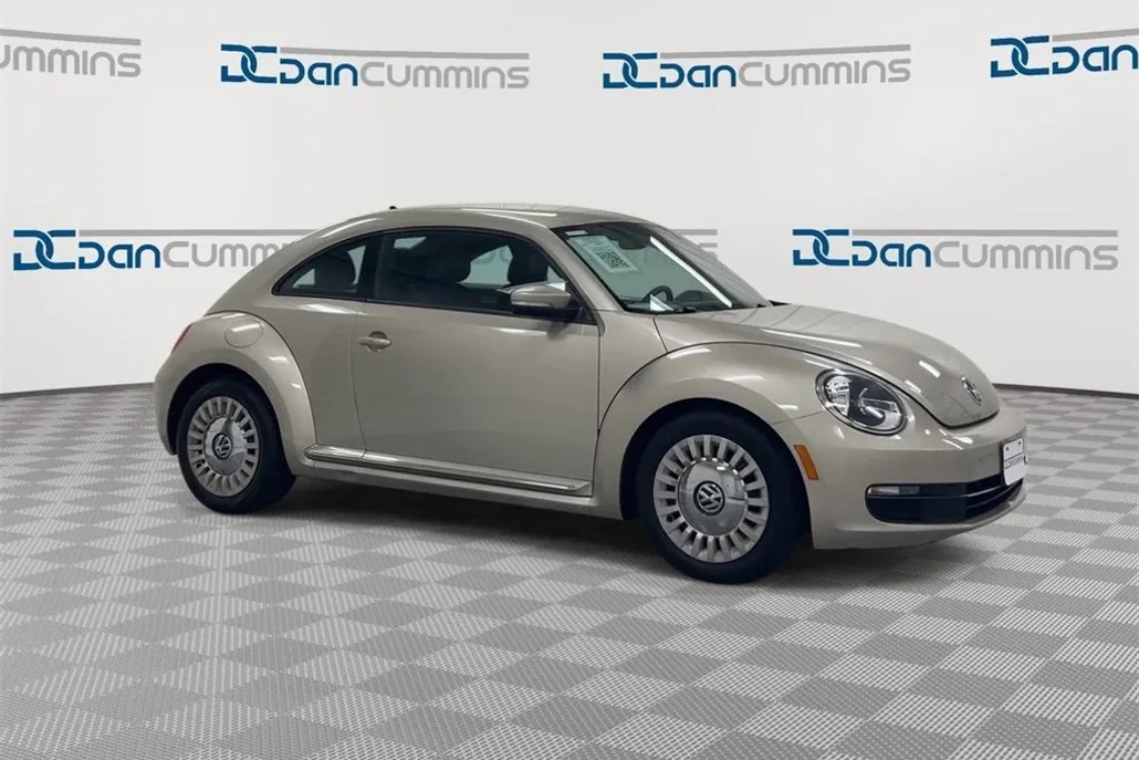 2014 Volkswagen Beetle 2.5L photo 1