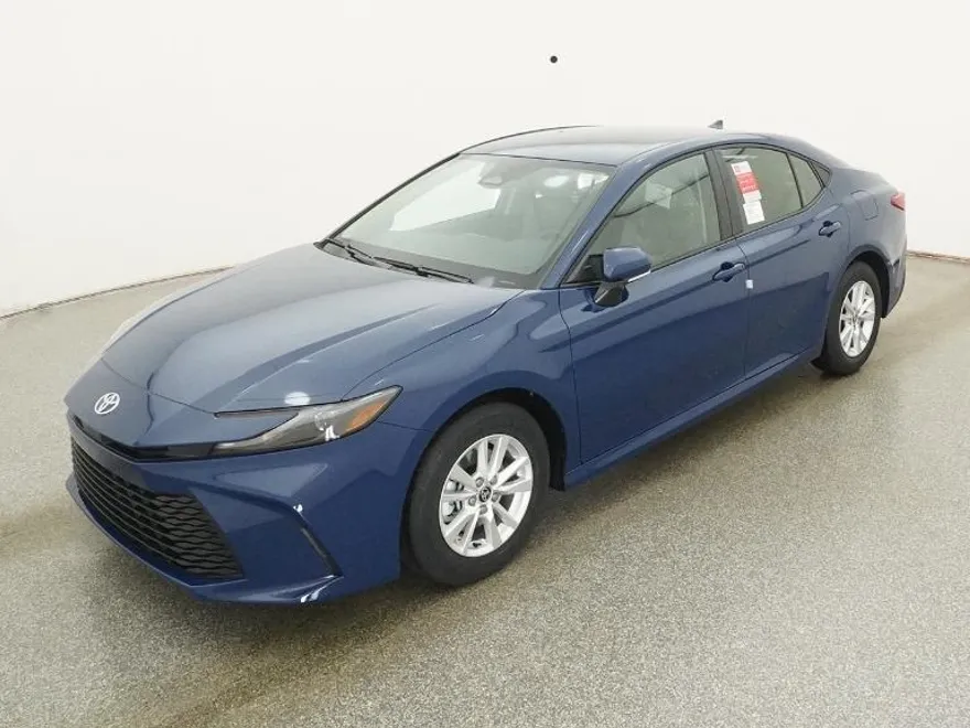 2026 Toyota Camry LE photo 1