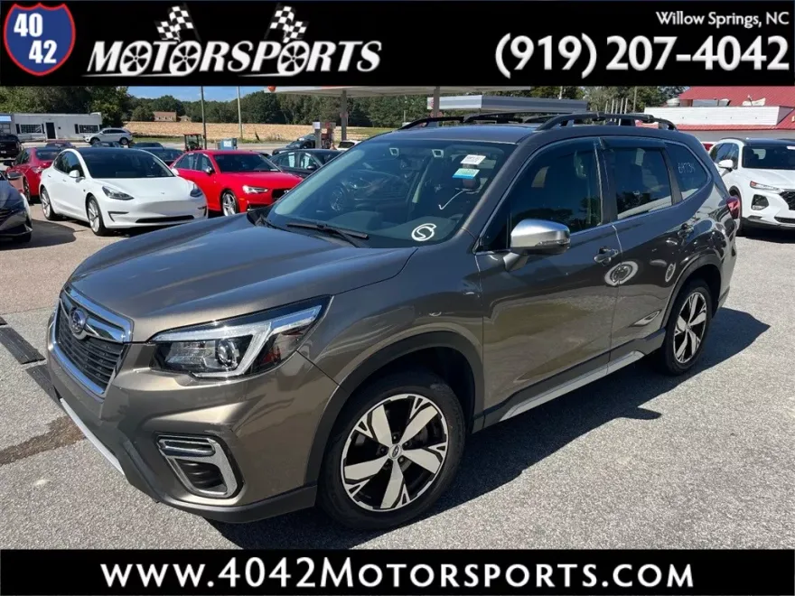 2020 Subaru Forester Touring photo 1
