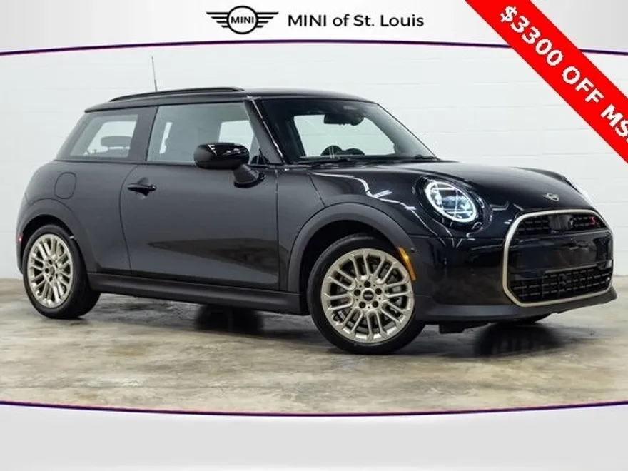 2025 Mini Cooper S Iconic photo 1