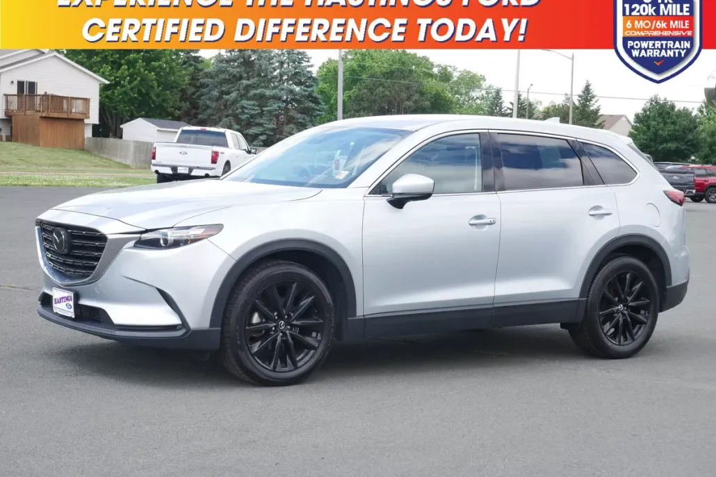 2023 Mazda CX-9 Touring photo 1