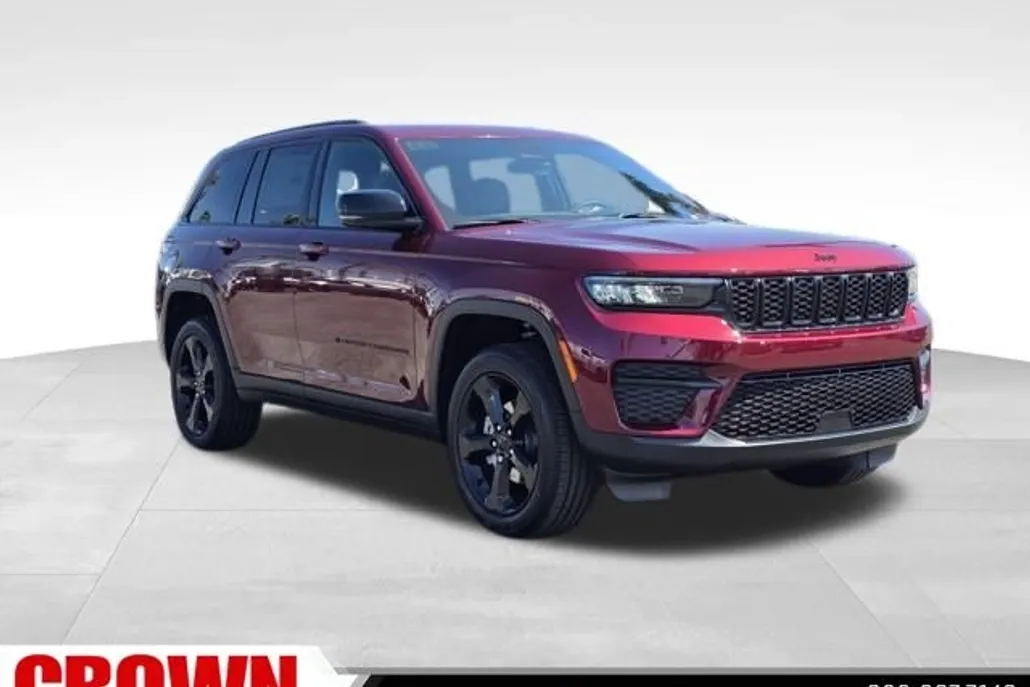 2025 Jeep Grand Cherokee Altitude X photo 1