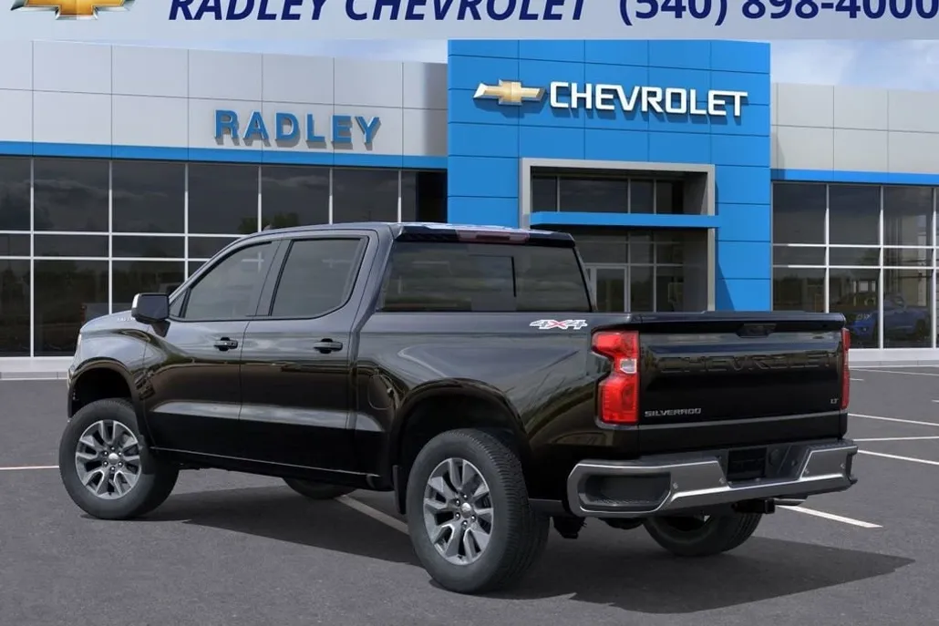 2026 Chevrolet Silverado 1500 LT photo 1