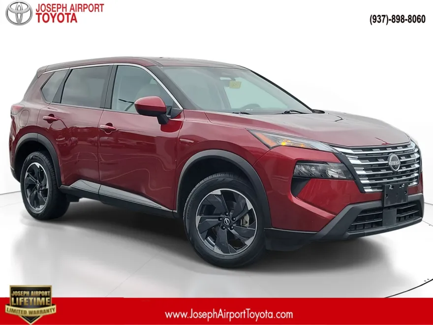 2024 Nissan Rogue SV photo 1