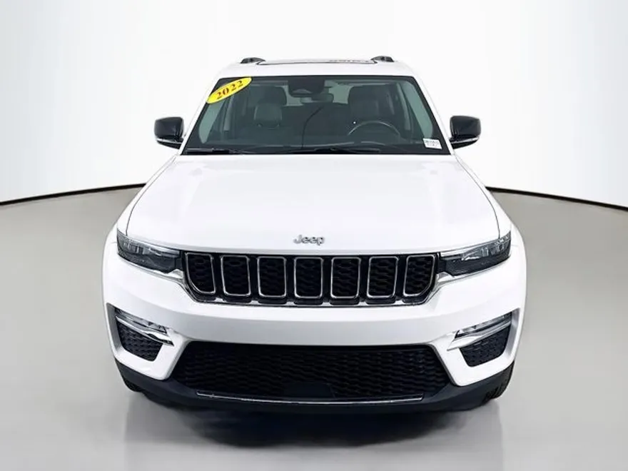 2022 Jeep Grand Cherokee Limited photo 1