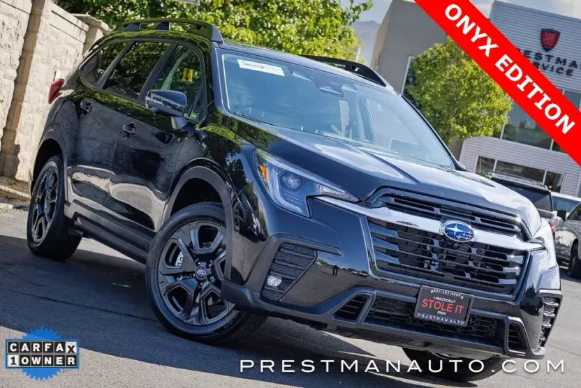 2023 Subaru Ascent Onyx Edition photo 1