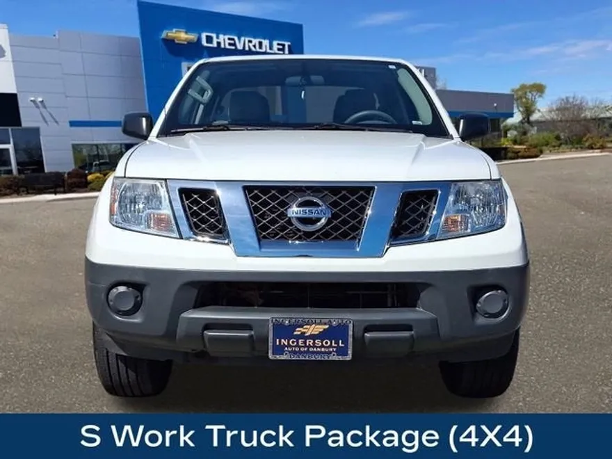 2017 Nissan Frontier S photo 1