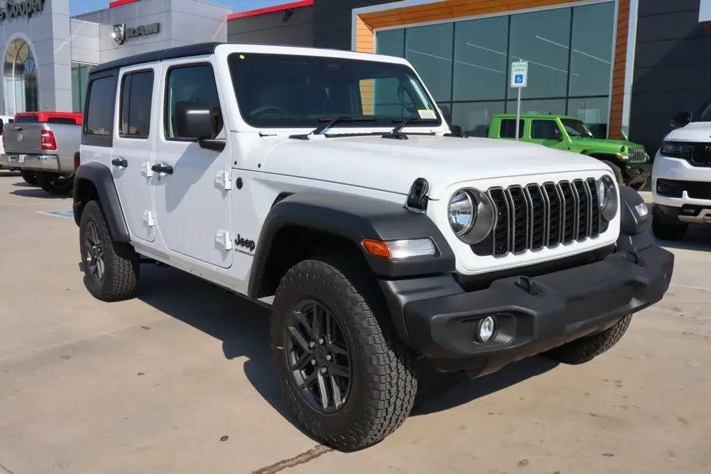 2025 Jeep Wrangler Sport RHD photo 1