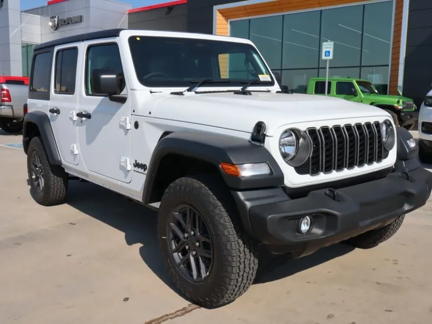 2025 Jeep Wrangler Sport RHD photo 1