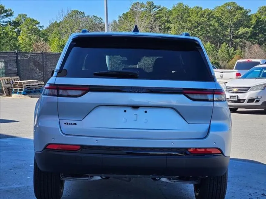 2025 Jeep Grand Cherokee Altitude X photo 1