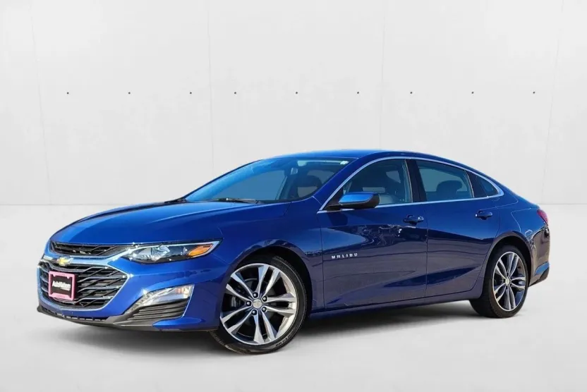 2023 Chevrolet Malibu 1LT photo 1