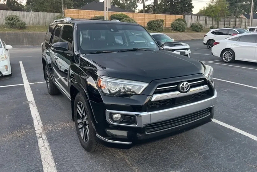2020 Toyota 4Runner Limited V6 photo 1