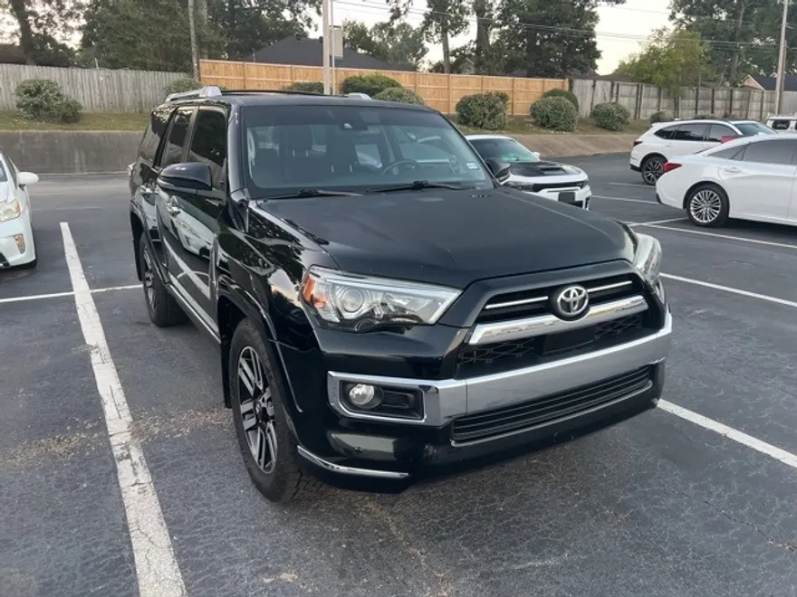 2020 Toyota 4Runner Limited V6 photo 1