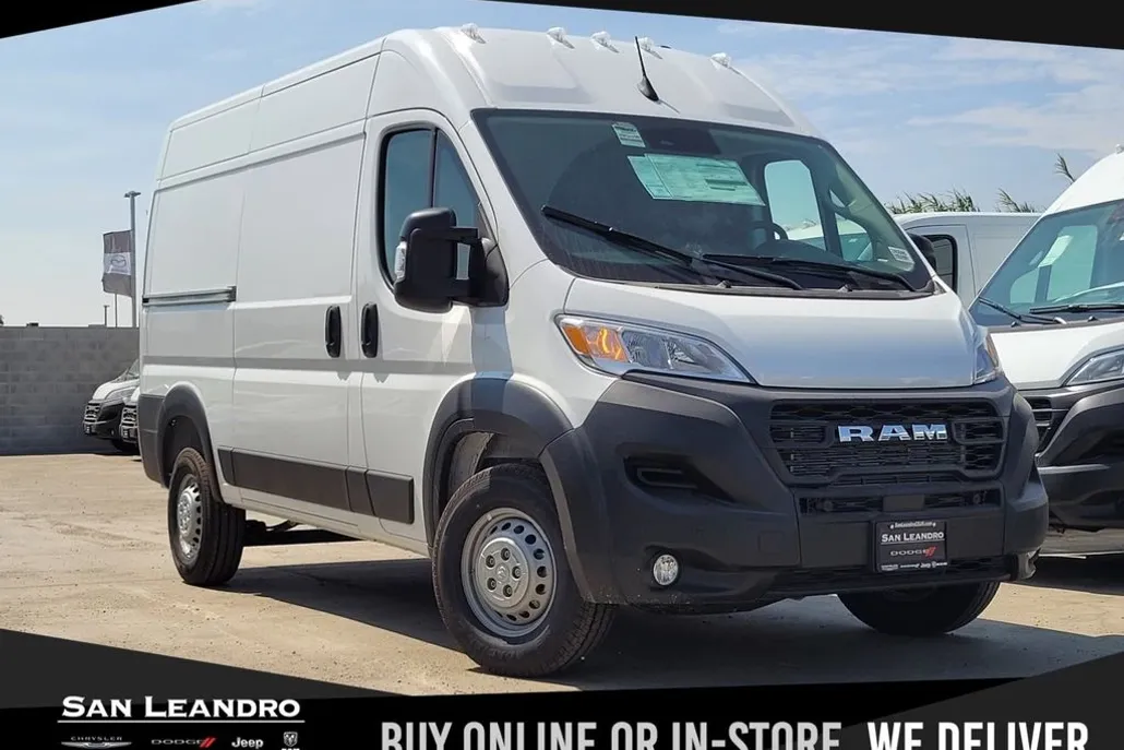 2024 Ram ProMaster 1500 Tradesman photo 1