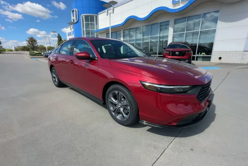 2025 Honda Accord Hybrid EX-L photo 1