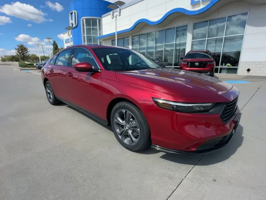 2025 Honda Accord Hybrid EX-L photo 1