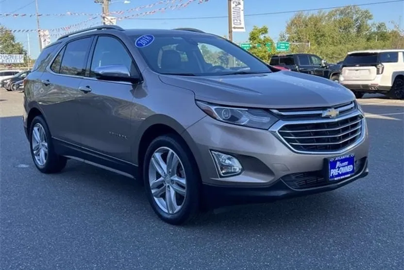 2018 Chevrolet Equinox Premier photo 1
