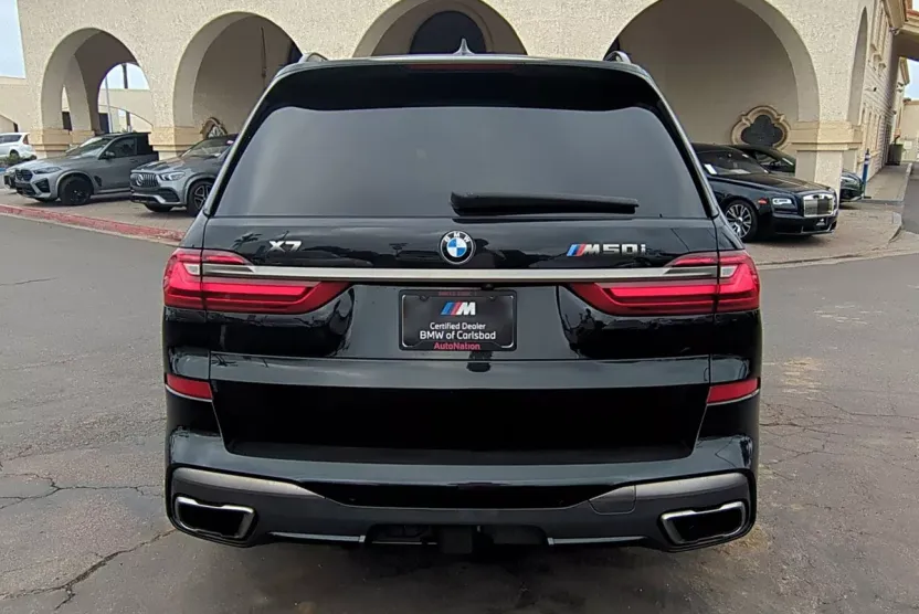 2021 Bmw X7 M50i photo 1