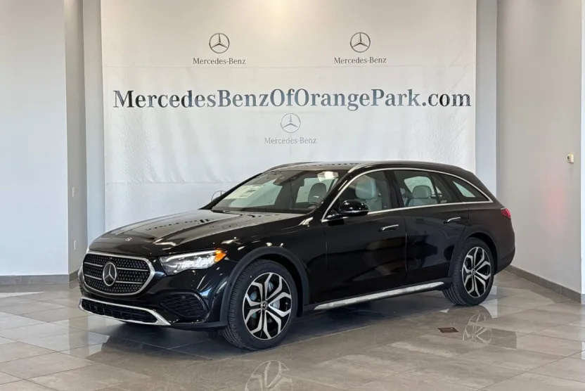2025 Mercedes Benz E 450 4MATIC All-Terrain Wagon photo 1