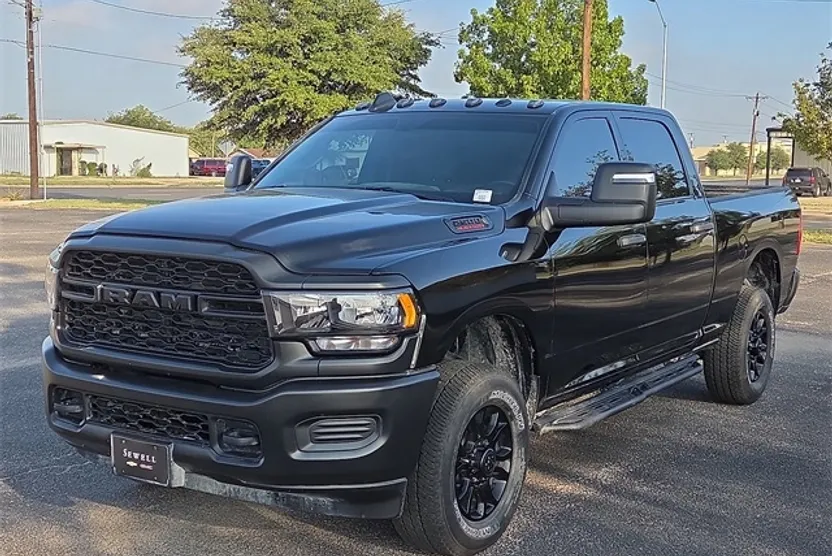 2024 Ram 2500 Tradesman photo 1
