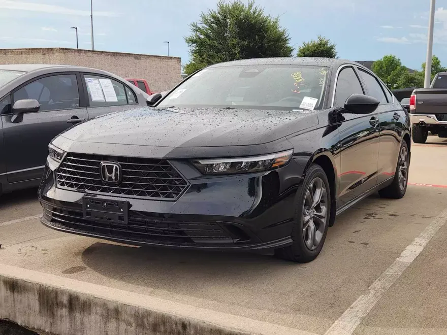 2023 Honda Accord EX photo 1