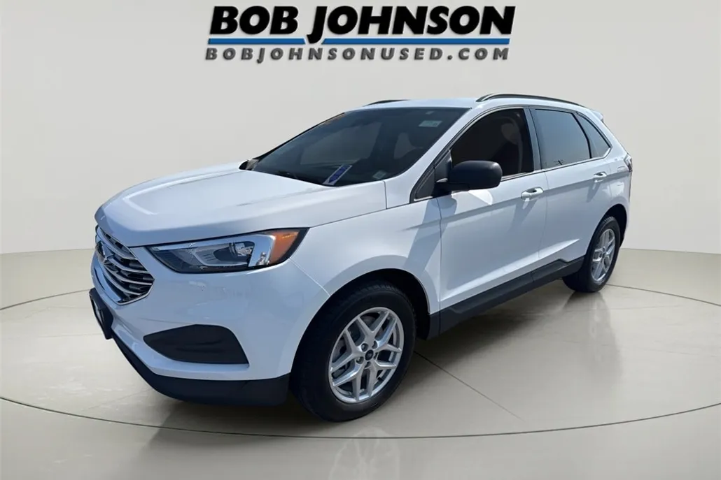 2022 Ford Edge SE photo 1