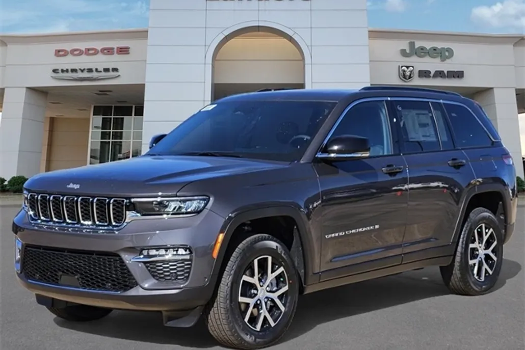 2025 Jeep Grand Cherokee Limited photo 1