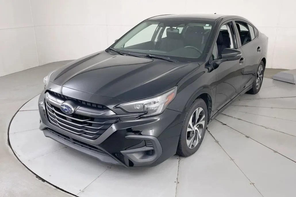 2023 Subaru Legacy Premium photo 1