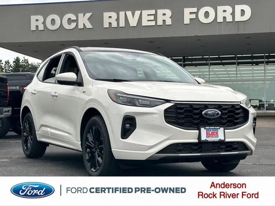 2024 Ford Escape ST-Line Elite photo 1