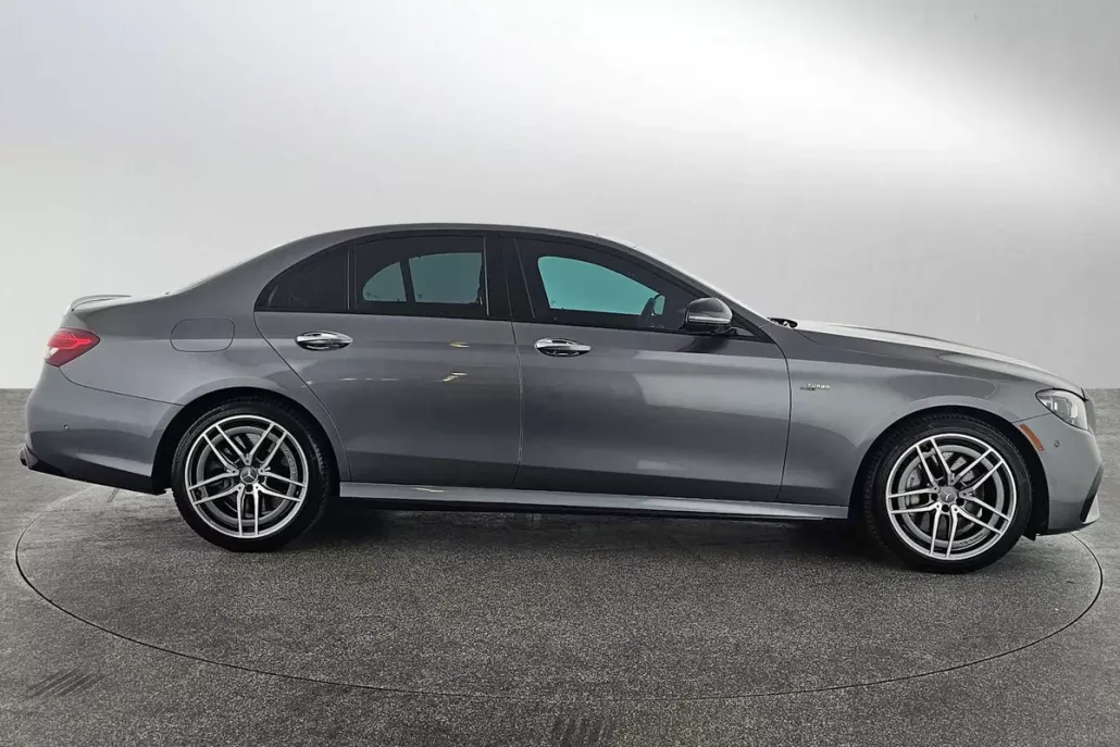 2022 Mercedes Benz E AMG 53 4MATIC photo 1