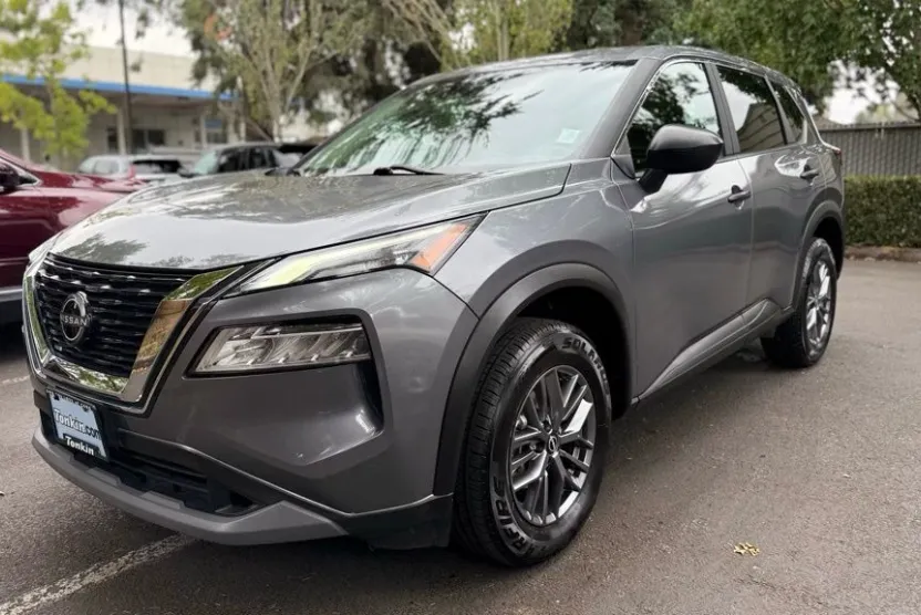 2023 Nissan Rogue S photo 1
