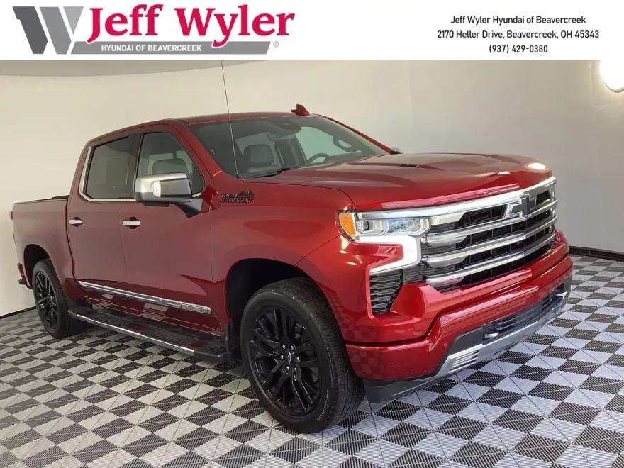 2024 Chevrolet Silverado 1500 High Country photo 1