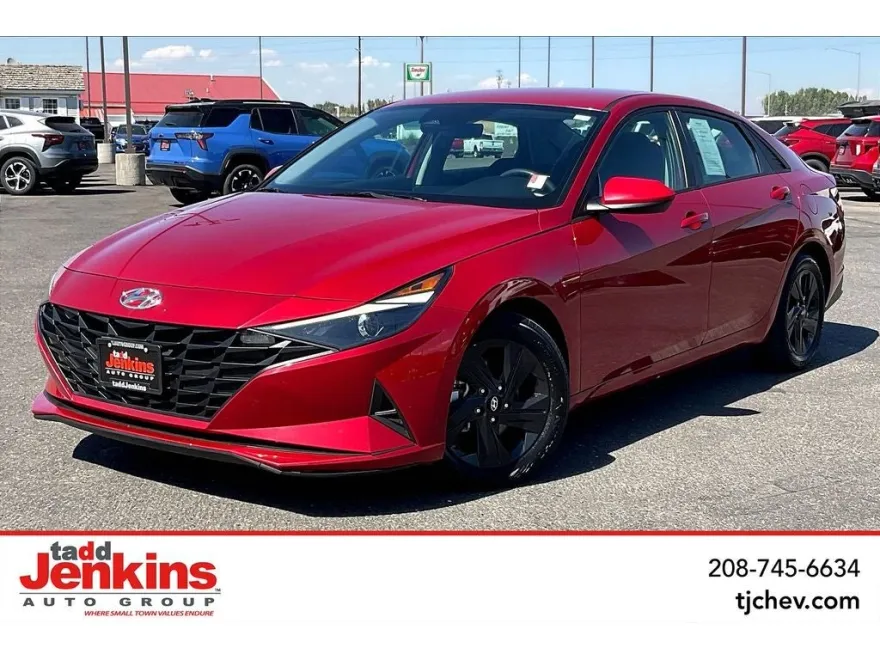 2021 Hyundai Elantra SEL photo 1