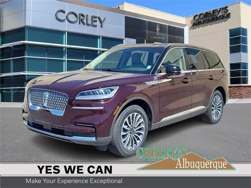 2024 Lincoln Aviator Premiere photo 1