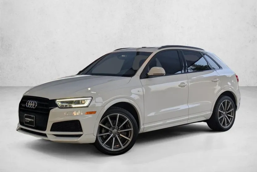2018 Audi Q3 Premium photo 1