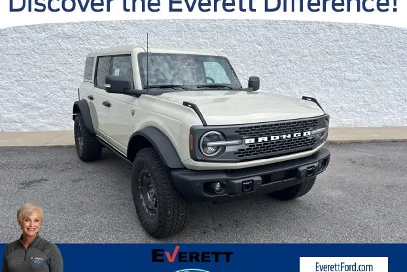 2025 Ford Bronco Badlands photo 1