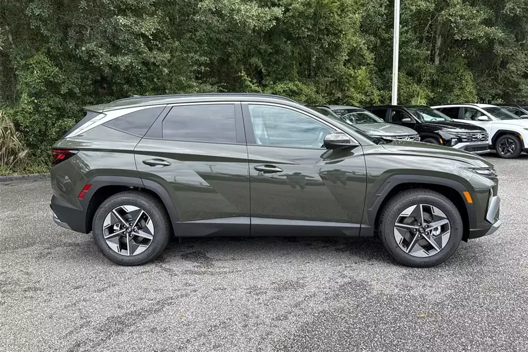 2026 Hyundai Tucson SEL photo 1