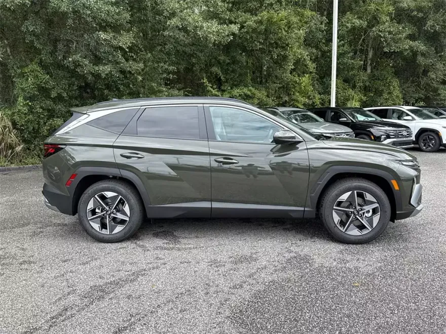 2026 Hyundai Tucson SEL photo 1