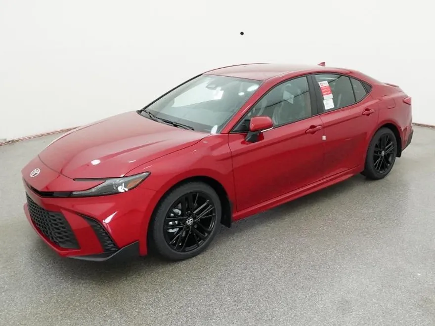 2026 Toyota Camry SE photo 1