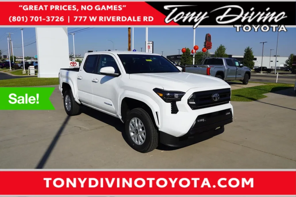2025 Toyota Tacoma SR5 photo 1