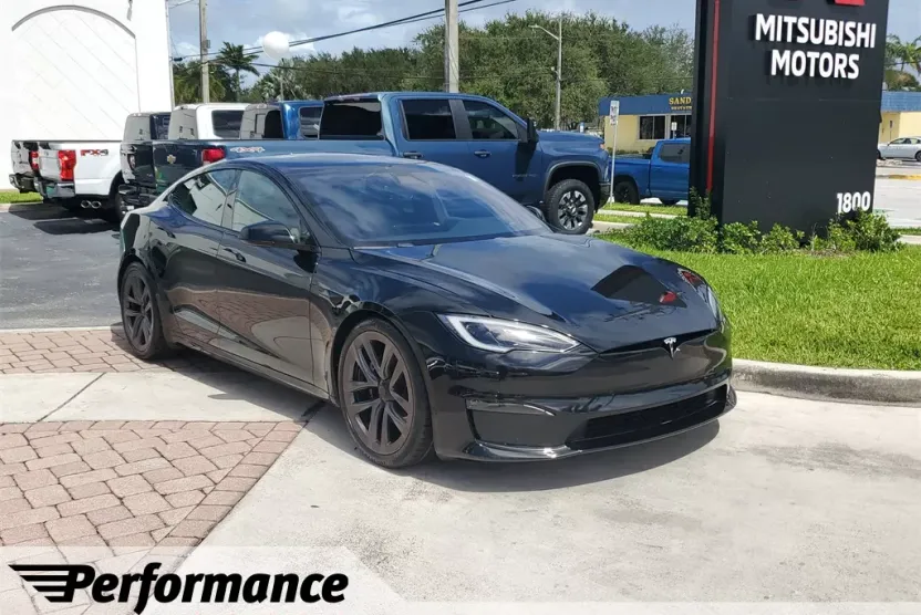 2022 Tesla Model S photo 1