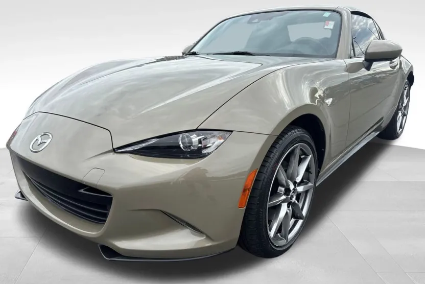 2023 Mazda MX-5 Miata RF Miata Grand Touring photo 1