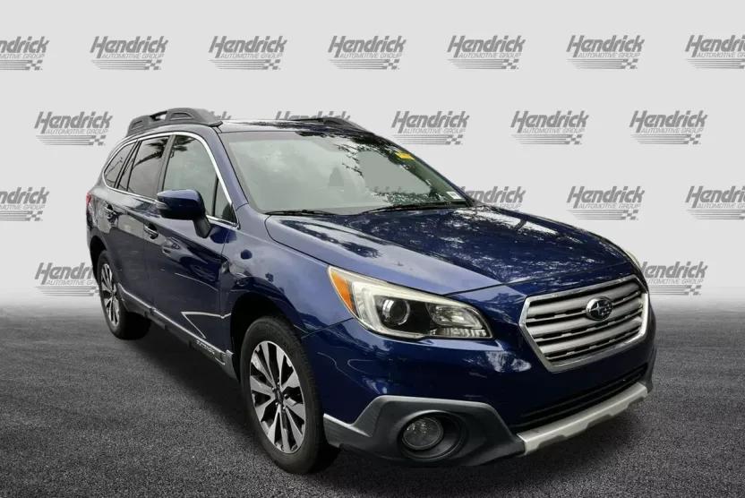 2017 Subaru Outback Limited photo 1