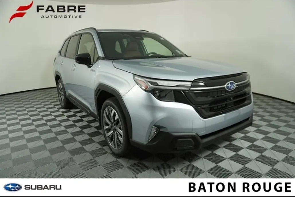 2025 Subaru Forester Touring photo 1