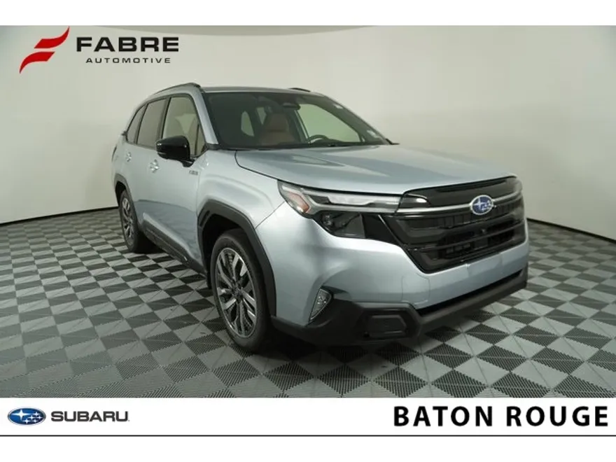 2025 Subaru Forester Touring photo 1